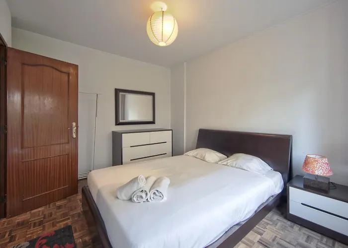 Pontinha Typical By Homing