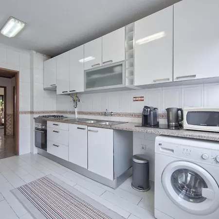 Pontinha Typical By Homing Lisbon