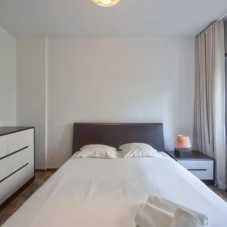 Apartament Pontinha Typical By Homing Lizbona